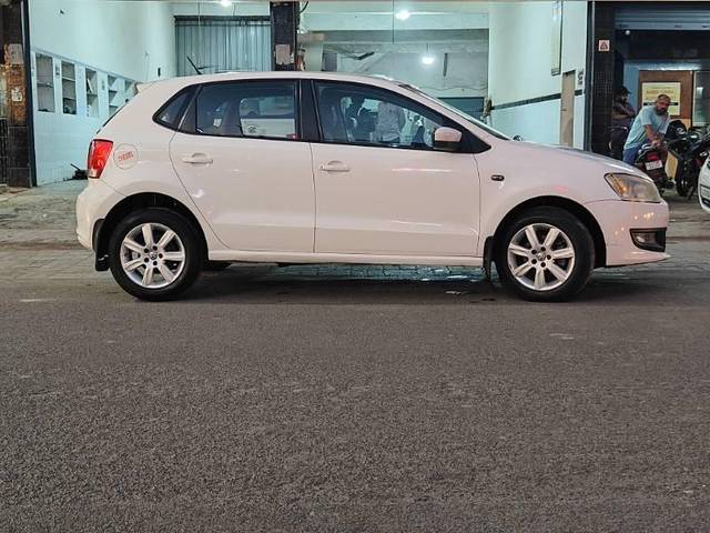 https://images10.gaadi.com/usedcar_image/4542412/original/processed_e993d182-ae0d-44fc-8e83-3417ba708011.jpg?imwidth=6401