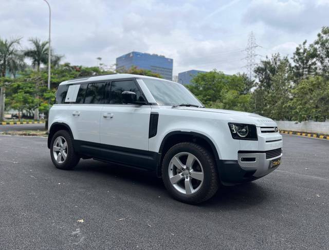 https://images10.gaadi.com/usedcar_image/4542413/original/processed_5216d66c903c8b4a5ed227aa888b3cba.jpg?imwidth=6400