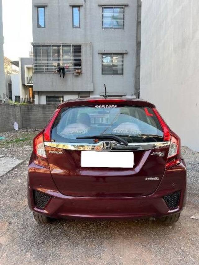 https://images10.gaadi.com/usedcar_image/4542414/original/processed_8baf508f-caba-4add-b437-9dd6e365ae89.jpeg?imwidth=6401