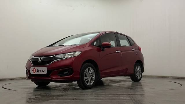 https://images10.gaadi.com/usedcar_image/4542415/original/5d502e0b63e3acd8addde4bdd9a9d7b2.JPG?imwidth=6400