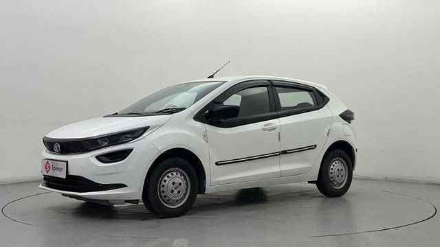https://images10.gaadi.com/usedcar_image/4542456/original/91c2c4e4104e75fd4e16bff8ff918bff.JPG?imwidth=6400