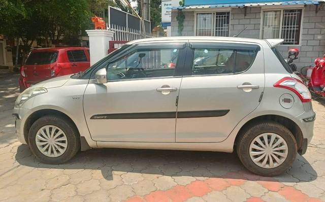 https://images10.gaadi.com/usedcar_image/4542470/original/processed_9ec271322ee34158ab9f05d1593d0e8d.jpeg?imwidth=6402
