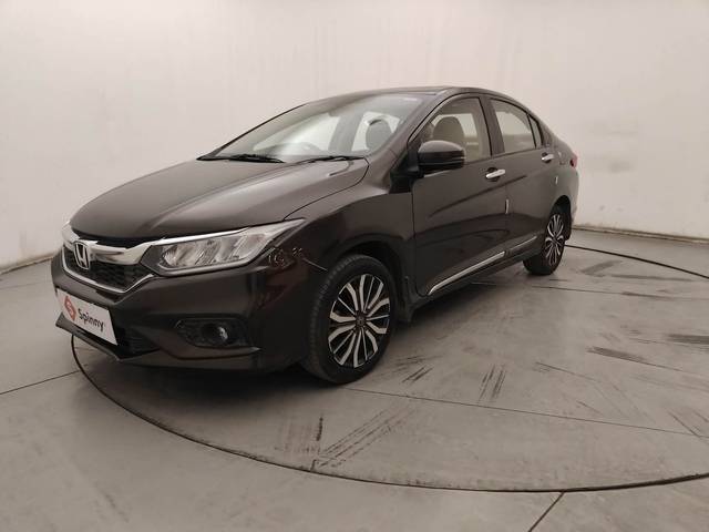 https://images10.gaadi.com/usedcar_image/4542486/original/2531aa3f98d4d61e0d840767ff38c6e5.jpg?imwidth=6400
