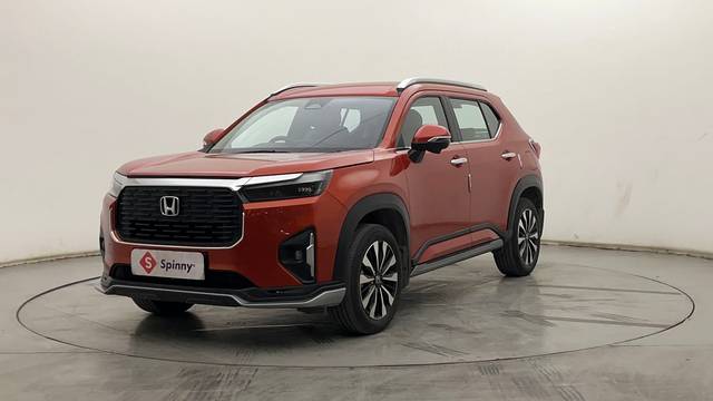 https://images10.gaadi.com/usedcar_image/4542492/original/a2de3e8d7f19c7380db8b7b6a6d83d9a.JPG?imwidth=6400