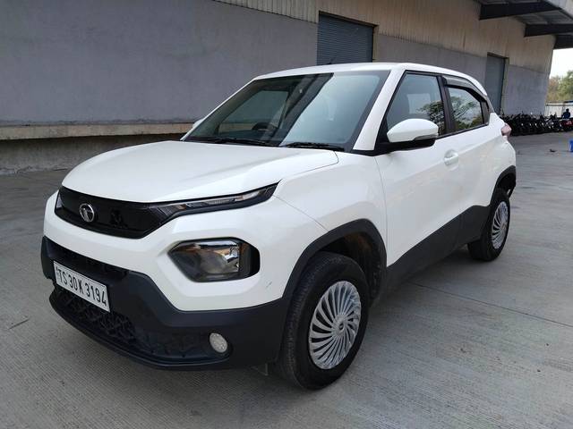 https://images10.gaadi.com/usedcar_image/4542493/original/16222609e7c529972bcf0cdf0d0faebc.jpg?imwidth=6400