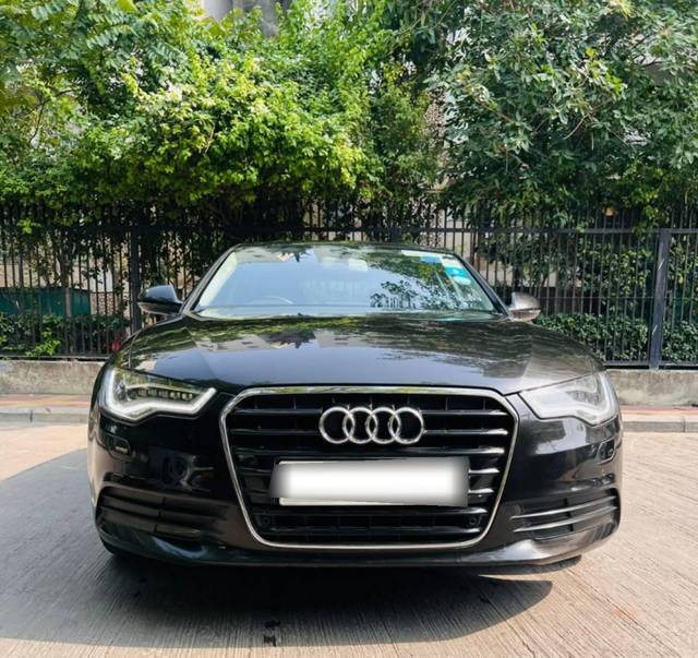 https://images10.gaadi.com/usedcar_image/4542524/original/processed_7169fa791931c77db56559849704a745.jpg?imwidth=6400