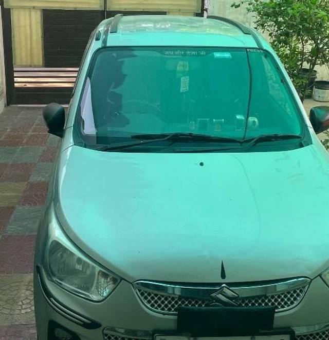 https://images10.gaadi.com/usedcar_image/4542554/original/processed_6908ebea-9457-4f0b-b7ab-973d18ac076e.jpeg?imwidth=6400