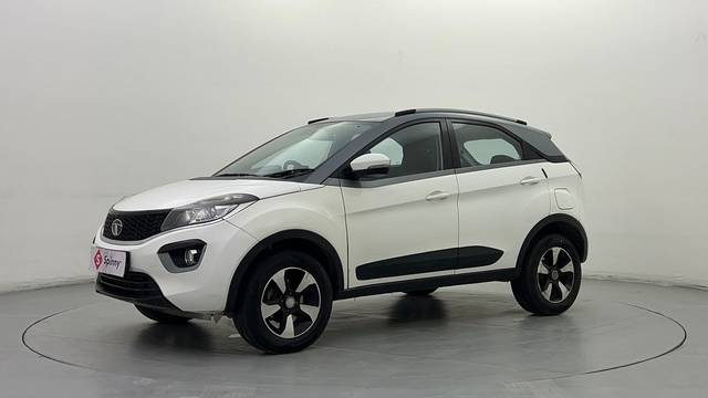 https://images10.gaadi.com/usedcar_image/4542574/original/0567cafce47558f08fc0b2312714ab27.JPG?imwidth=6400