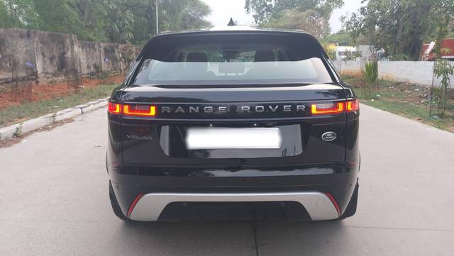 https://images10.gaadi.com/usedcar_image/4542577/original/processed_c31d9c7d80f7bd30b7349d881648772d.jpg?imwidth=6402