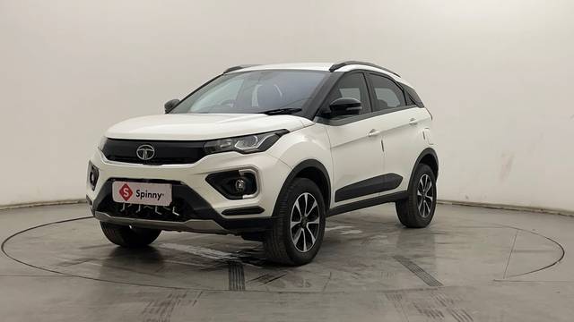 https://images10.gaadi.com/usedcar_image/4542648/original/7247ec3b0416d244d4ebf437a95e7457.JPG?imwidth=6400
