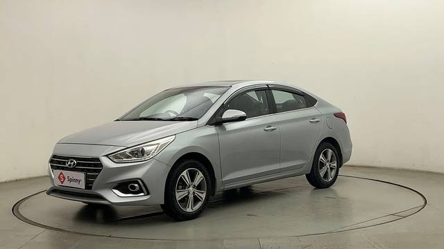 https://images10.gaadi.com/usedcar_image/4542684/original/266b79e2a73c7d10b01ef048c33741bf.JPG?imwidth=6400