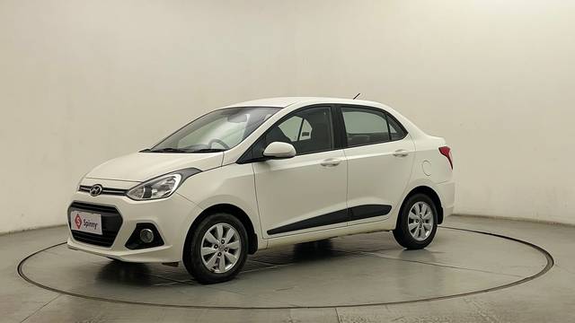 https://images10.gaadi.com/usedcar_image/4542695/original/735cfed1ac01f89a10050b49c86b5e63.JPG?imwidth=6400