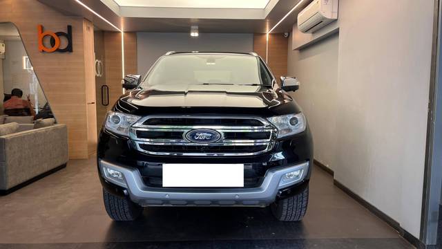https://images10.gaadi.com/usedcar_image/4542711/original/processed_ced810a0ca9c751e823960d8a72f1d6a.jpeg?imwidth=6400