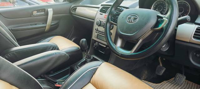 https://images10.gaadi.com/usedcar_image/4542725/original/feb89060ae0f75343853d96916b2fcfd.jpg?imwidth=6402