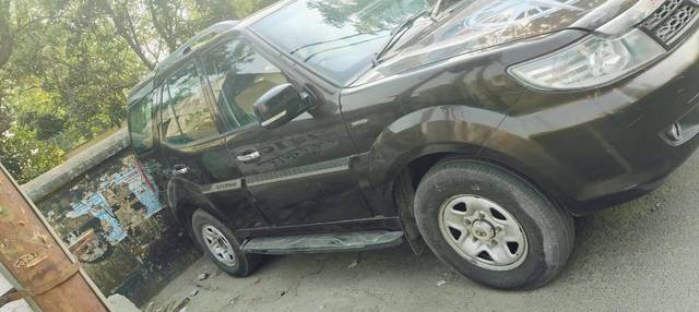 https://images10.gaadi.com/usedcar_image/4542725/original/processed_29ccb547d02475ee0b11d081d10d5089.jpg?imwidth=6400