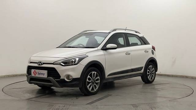 https://images10.gaadi.com/usedcar_image/4542752/original/5db6ea6b49c462a0cda05e4b051b569e.JPG?imwidth=6400