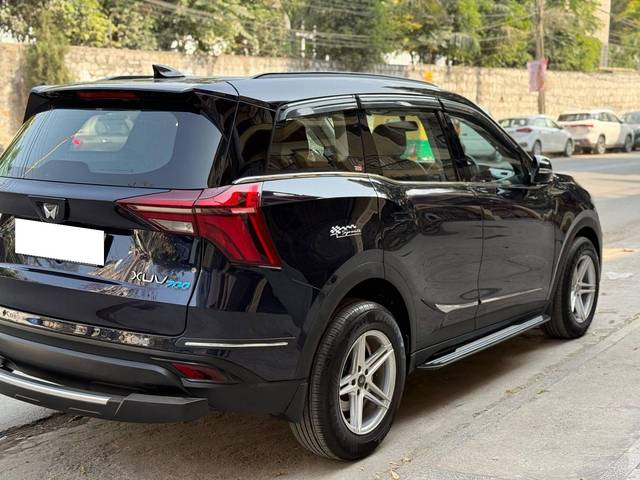 https://images10.gaadi.com/usedcar_image/4542754/original/processed_b68580e91608659fa11aa20e311b3f17.jpg?imwidth=6401