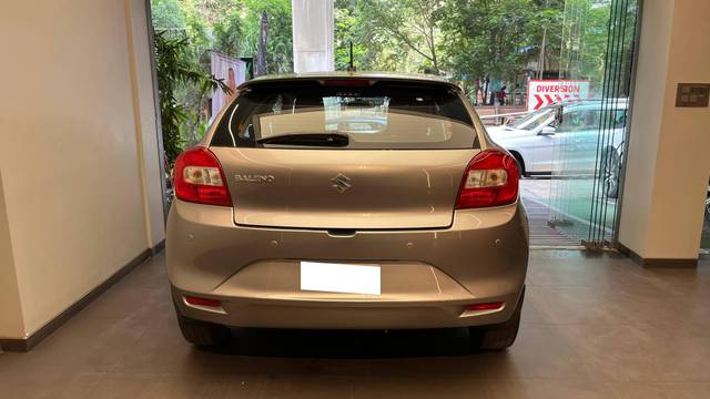 https://images10.gaadi.com/usedcar_image/4542756/original/processed_675ee5c381d0f8901fa8f60f74a30c5c.jpeg?imwidth=6401