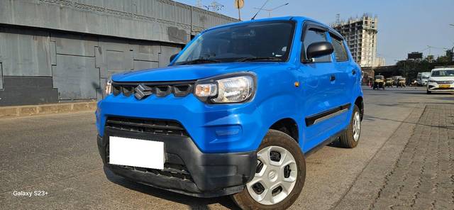 https://images10.gaadi.com/usedcar_image/4542777/original/processed_01088c46d9f9a836d48651f95e0eb6ed.jpeg?imwidth=6400
