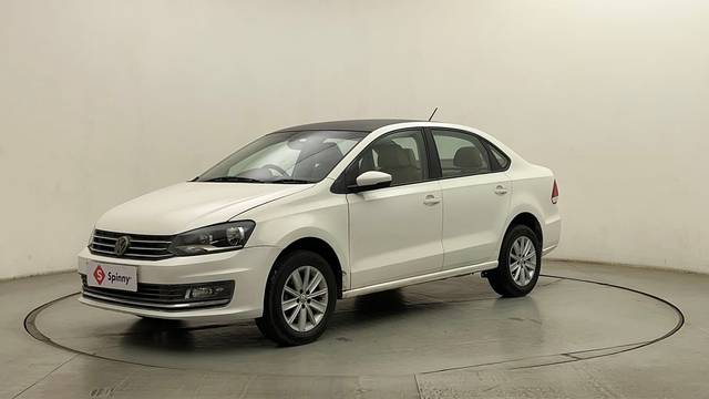 https://images10.gaadi.com/usedcar_image/4542782/original/bb9ab790930976b216b6f2eee8f888c0.JPG?imwidth=6400