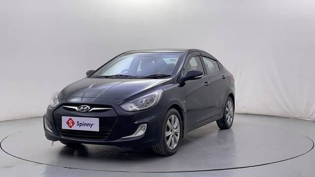 https://images10.gaadi.com/usedcar_image/4542804/original/07e1a24afd8ba48f29edcd984c42bf03.JPG?imwidth=6400