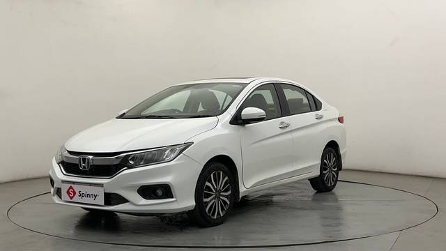 https://images10.gaadi.com/usedcar_image/4542809/original/b9d4d09e883a3abd019026ed7eaf2bbd.JPG?imwidth=6400
