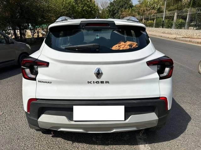 https://images10.gaadi.com/usedcar_image/4542833/original/processed_fade6d4e-59c7-446c-8f61-5421c24e77eb.jpg?imwidth=6402