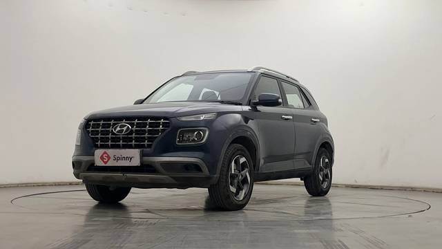 https://images10.gaadi.com/usedcar_image/4542845/original/03f538c64440e3cb11749cbb35f99ed2.JPG?imwidth=6400