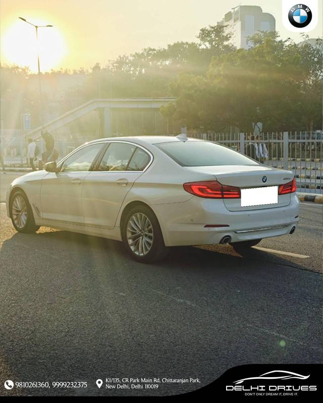 https://images10.gaadi.com/usedcar_image/4542854/original/processed_e4058cda34bd8a401a66489e34751b2b.jpeg?imwidth=6402
