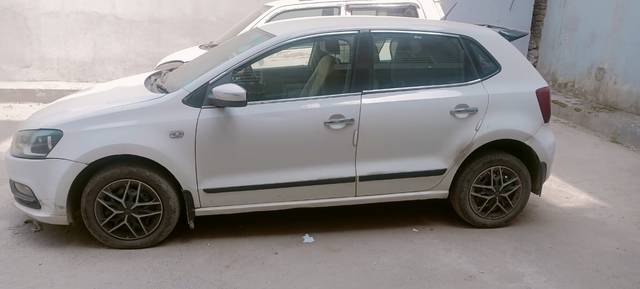 https://images10.gaadi.com/usedcar_image/4542865/original/8ad9b289106f27713bc795da47eb3632.jpg?imwidth=6400