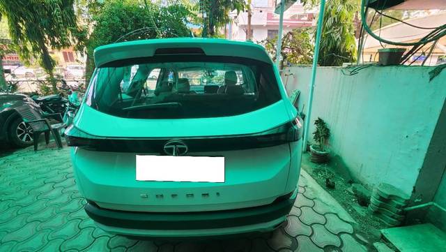 https://images10.gaadi.com/usedcar_image/4542910/original/processed_cdd1c7c9-143f-4d16-80b3-535b125d2a11.jpg?imwidth=6400