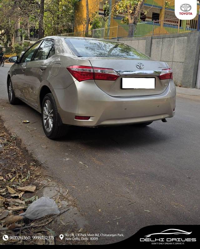 https://images10.gaadi.com/usedcar_image/4542914/original/processed_f2b4e01f0febe1cc0ff012f565a44888.jpeg?imwidth=6401