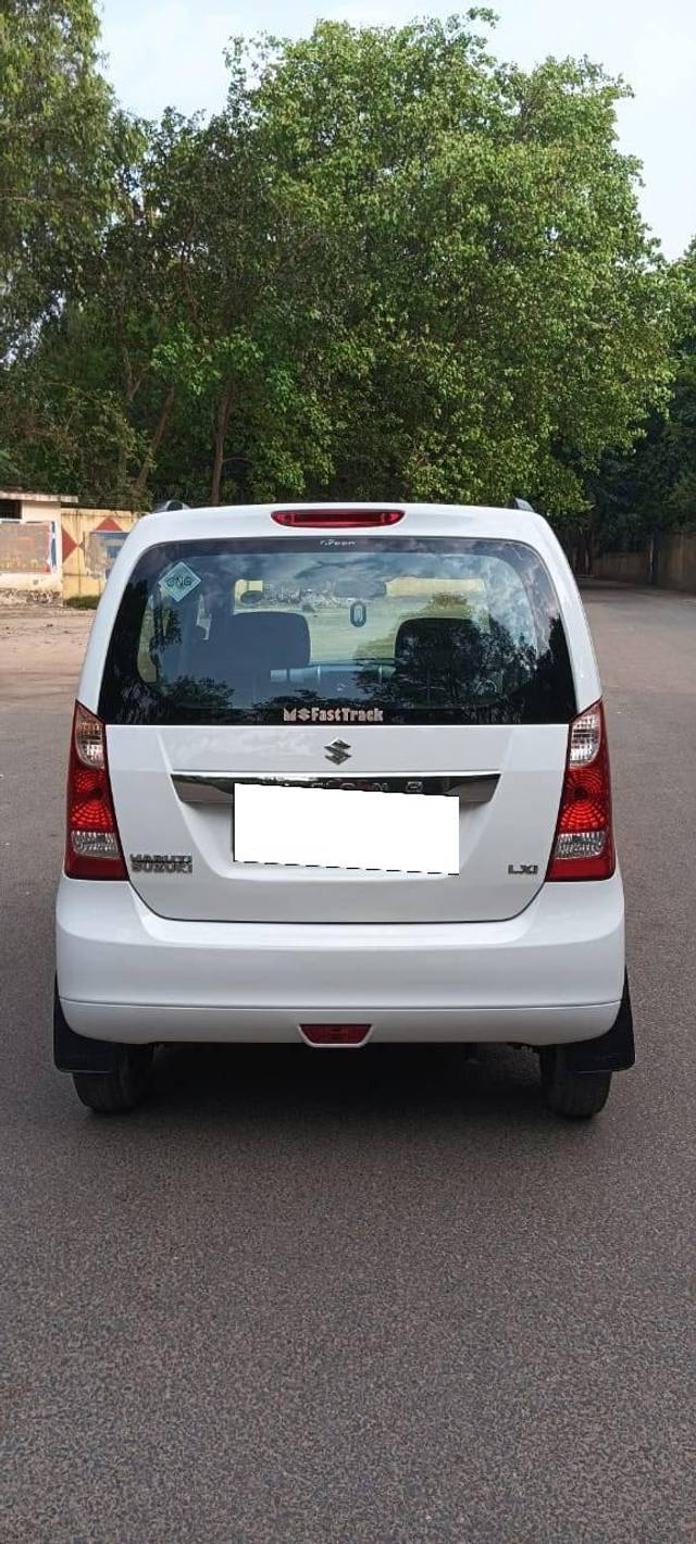 https://images10.gaadi.com/usedcar_image/4542937/original/processed_8c8945655fb8eb9a53c601d96bcfd115.jpeg?imwidth=6402