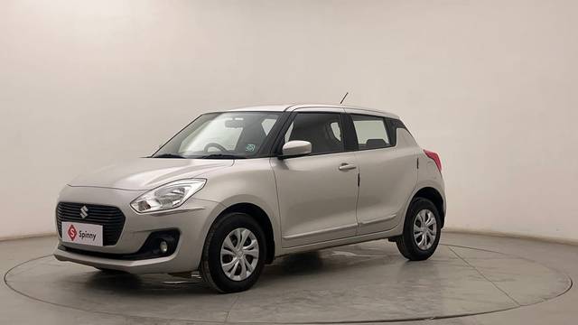 https://images10.gaadi.com/usedcar_image/4542951/original/0ee96f1622eba7c26ff853f86979f1ba.JPG?imwidth=6400