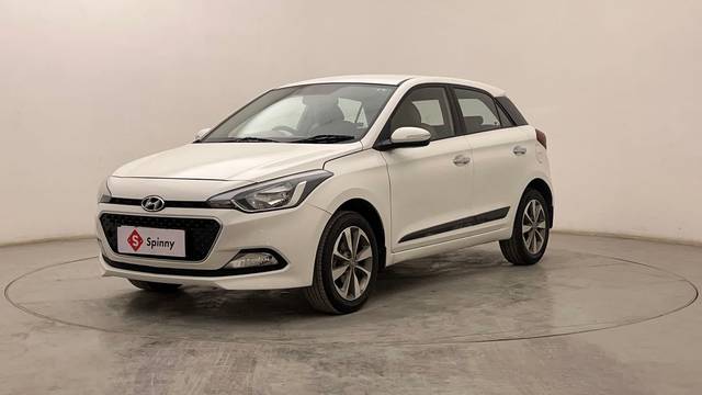 https://images10.gaadi.com/usedcar_image/4542953/original/dee6a94e42520b009141932537ff1c74.JPG?imwidth=6400