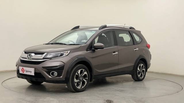 https://images10.gaadi.com/usedcar_image/4542960/original/b206bbd788f06a5a814d4c5c67788101.JPG?imwidth=6400