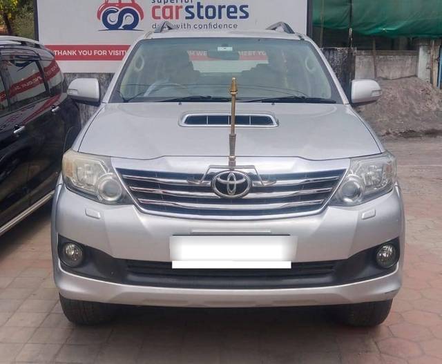 https://images10.gaadi.com/usedcar_image/4542966/original/processed_9632521973bff20767a466429c809984.jpg?imwidth=6400
