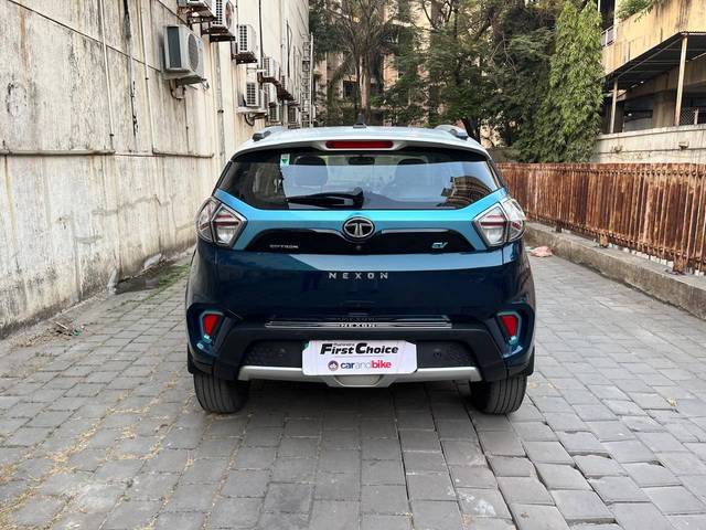 https://images10.gaadi.com/usedcar_image/4542991/original/processed_87d4a96663c61d8e3a1f3594340a17c0.jpeg?imwidth=6401