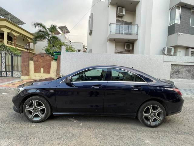 https://images10.gaadi.com/usedcar_image/4543019/original/861094a157dc408a640c5b7dcf062800.jpg?imwidth=6402