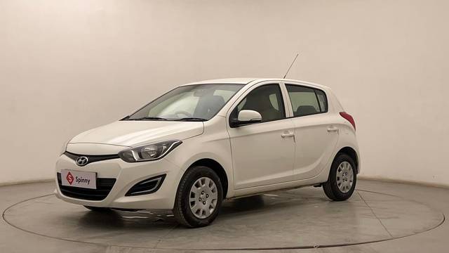 https://images10.gaadi.com/usedcar_image/4543057/original/3f6460fb5926d67c3bd54866b0195a80.JPG?imwidth=6400