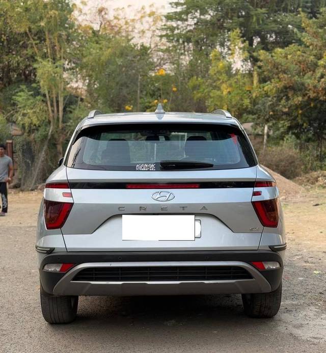 https://images10.gaadi.com/usedcar_image/4543070/original/processed_98df0862c786398745ed4e6d1b1ccf28.jpg?imwidth=6402