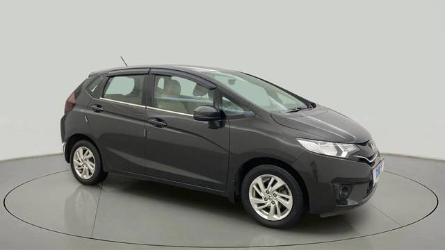 https://images10.gaadi.com/usedcar_image/4543078/original/f1cccff5a3f2c70676bf41e32f4aede4.jpg?imwidth=6400