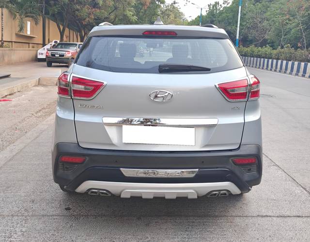 https://images10.gaadi.com/usedcar_image/4543092/original/processed_3347b206acc4e9e6a2daa49a1d284468.jpg?imwidth=6402