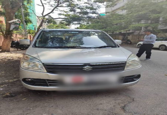 https://images10.gaadi.com/usedcar_image/4543098/original/5005f4a9-9917-4cc7-becf-f0f2f8fd37cb.?imwidth=6400