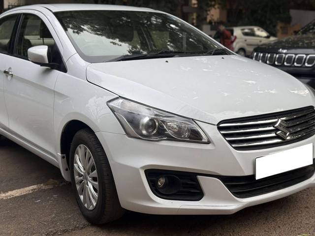https://images10.gaadi.com/usedcar_image/4543112/original/processed_ec07b5c3d8b01ca1275c93f34c540b05.jpg?imwidth=6401