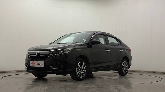 https://images10.gaadi.com/usedcar_image/4543116/original/a0f52bf4cfcc8b40f8ac14c8f9df20c4.JPG?imwidth=6400