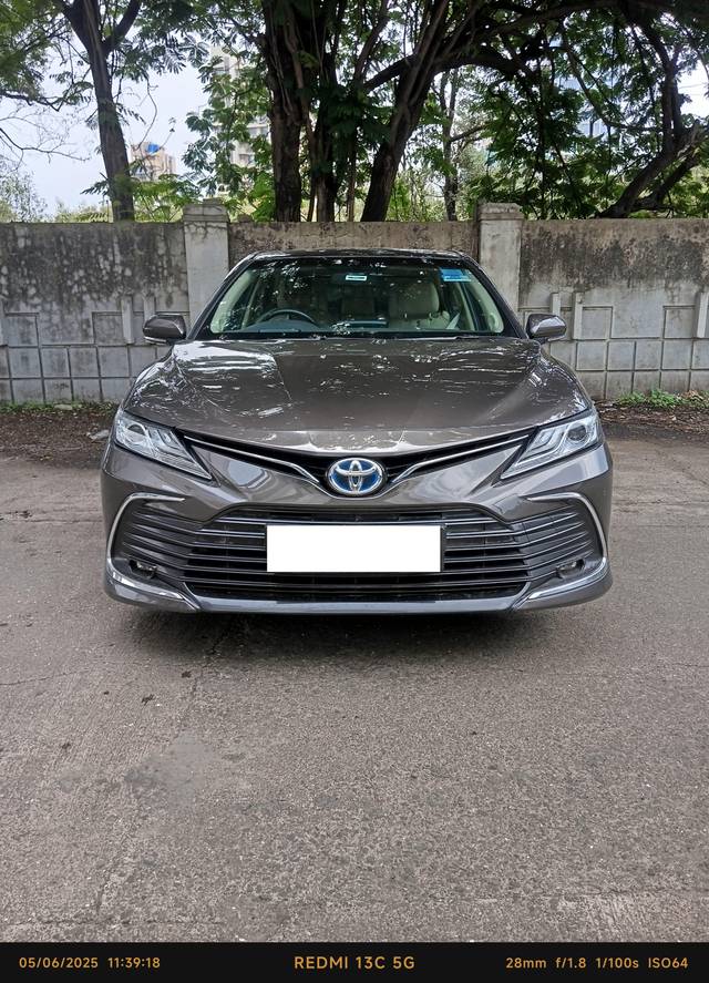https://images10.gaadi.com/usedcar_image/4543145/original/processed_ae448cdb9003c98958d038418622050b.jpeg?imwidth=6400