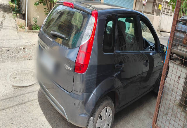 https://images10.gaadi.com/usedcar_image/4543183/original/c6e7f1f2-d5d5-4150-9910-4a15b54c971c.?imwidth=6401
