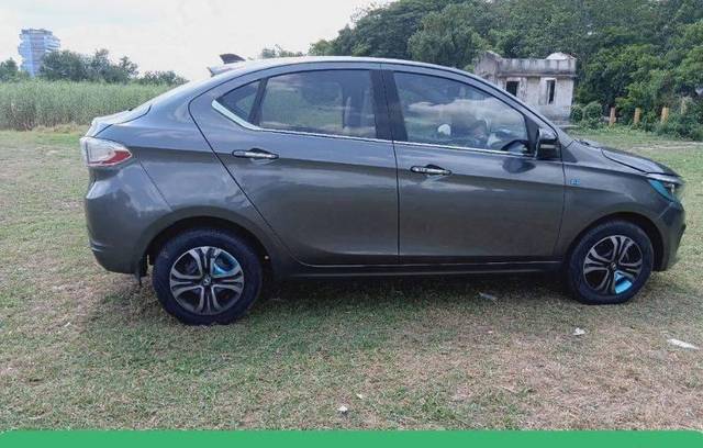 https://images10.gaadi.com/usedcar_image/4543197/original/processed_492eb0217ce8be14f3378315d7a75e6e.jpeg?imwidth=6401