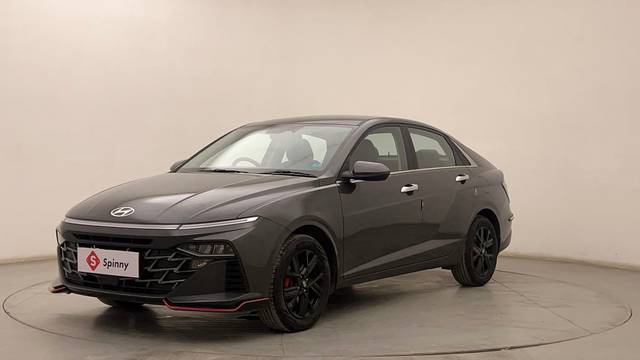 https://images10.gaadi.com/usedcar_image/4543226/original/1b4d86f5d14d952db610db0bad1a560f.JPG?imwidth=6400